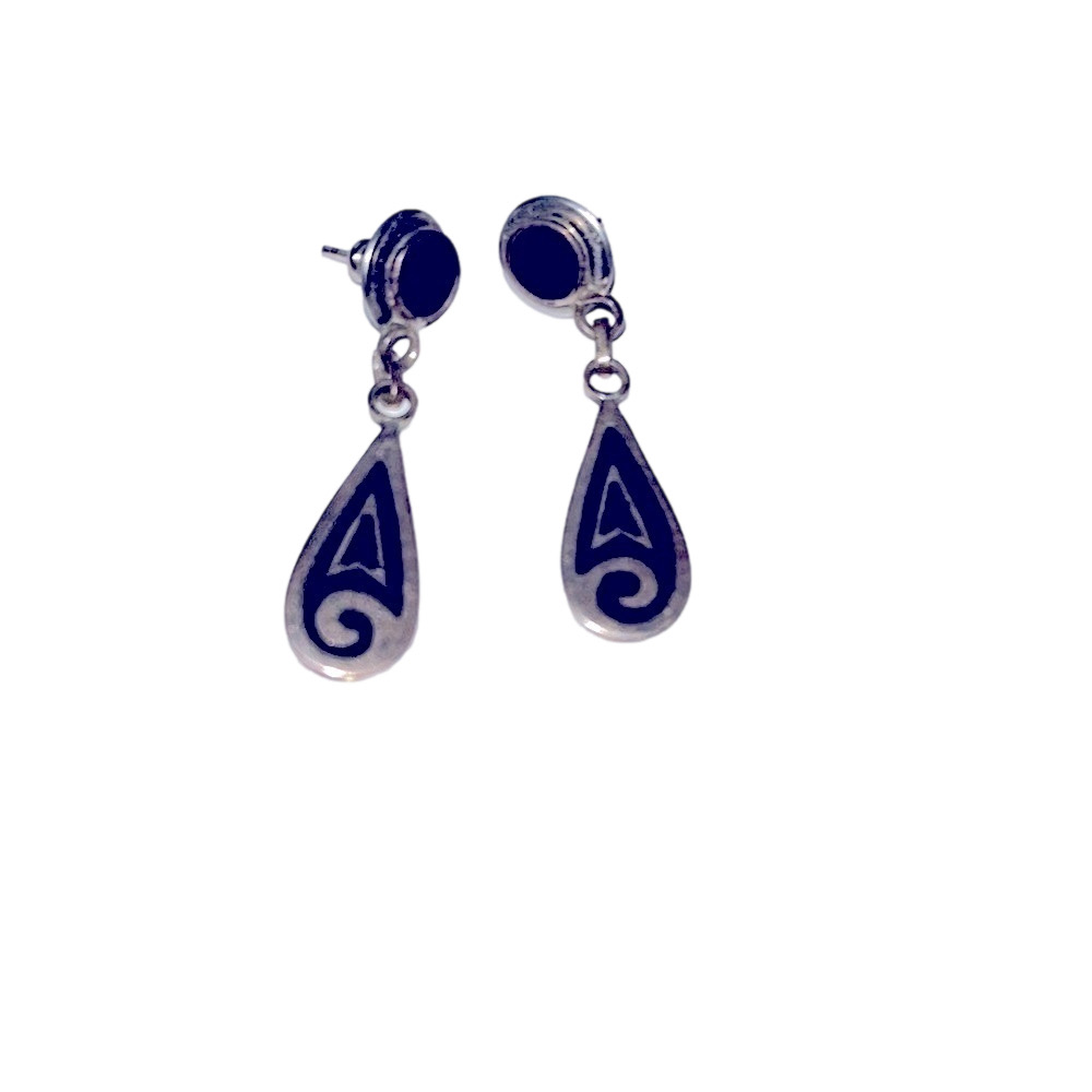 vintage sterling silver and onyx earrings